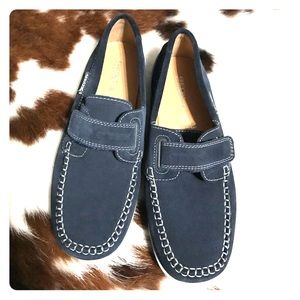 NWOT Geox Leather Loafer